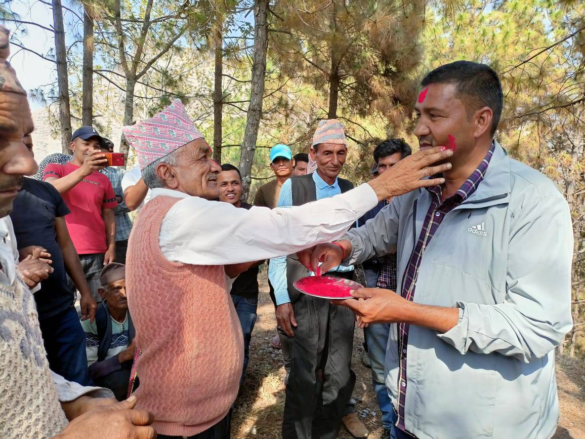 पुर्चौंडी ८ मा बोहरालाई अध्यक्षको उम्मेद्वार बनाउने कांग्रेसको निर्णय 